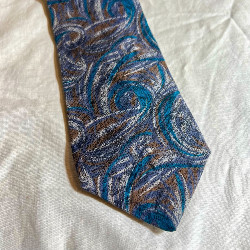 VTG Givenchy 100% Silk Tie Blue Brown Swirl Pattern Necktie Made Italy 3.5 x 57”